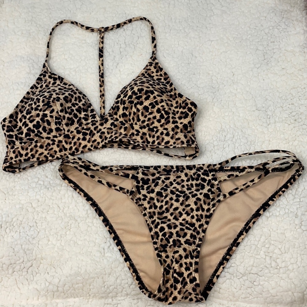Cute Cheetah Bikini🐆